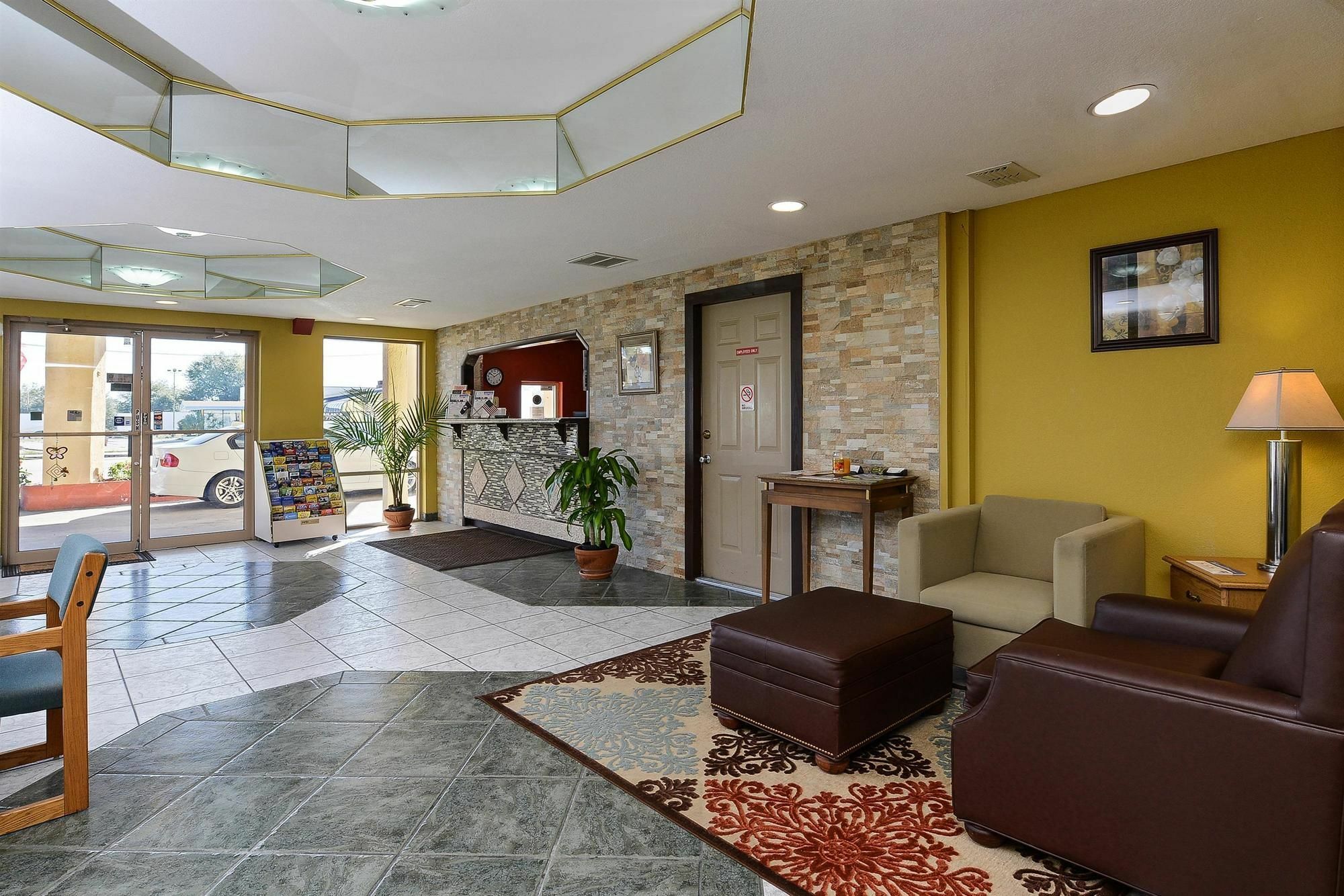 Travel Inn ווינטר הייבן מראה חיצוני תמונה